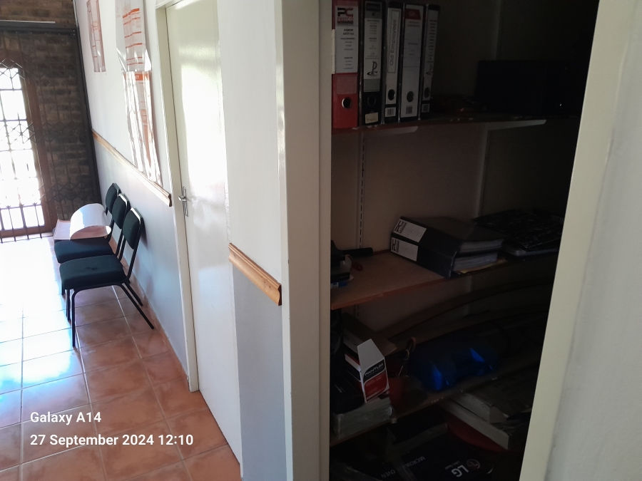 4 Bedroom Property for Sale in Waterval S H North West